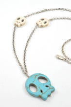 Load image into Gallery viewer, Candy Skull pendant